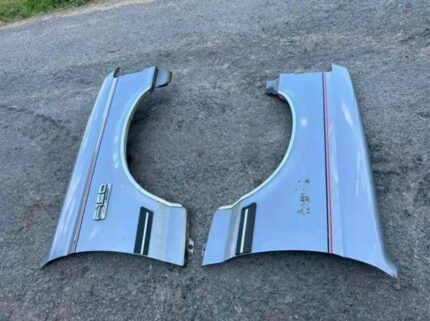 OEM 1980–1996 Ford F-150 front fenders for sale in Miami, Florida